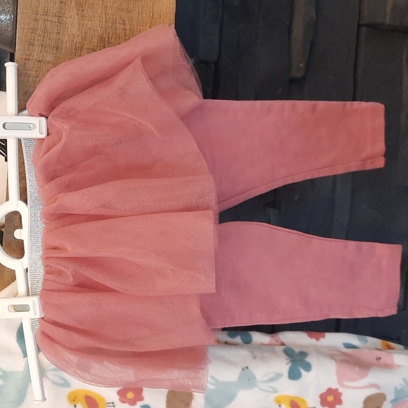 Osh kosher b'gosh heart overalls and carters sleeper clothing set size 6 months - Picture 7 of 9